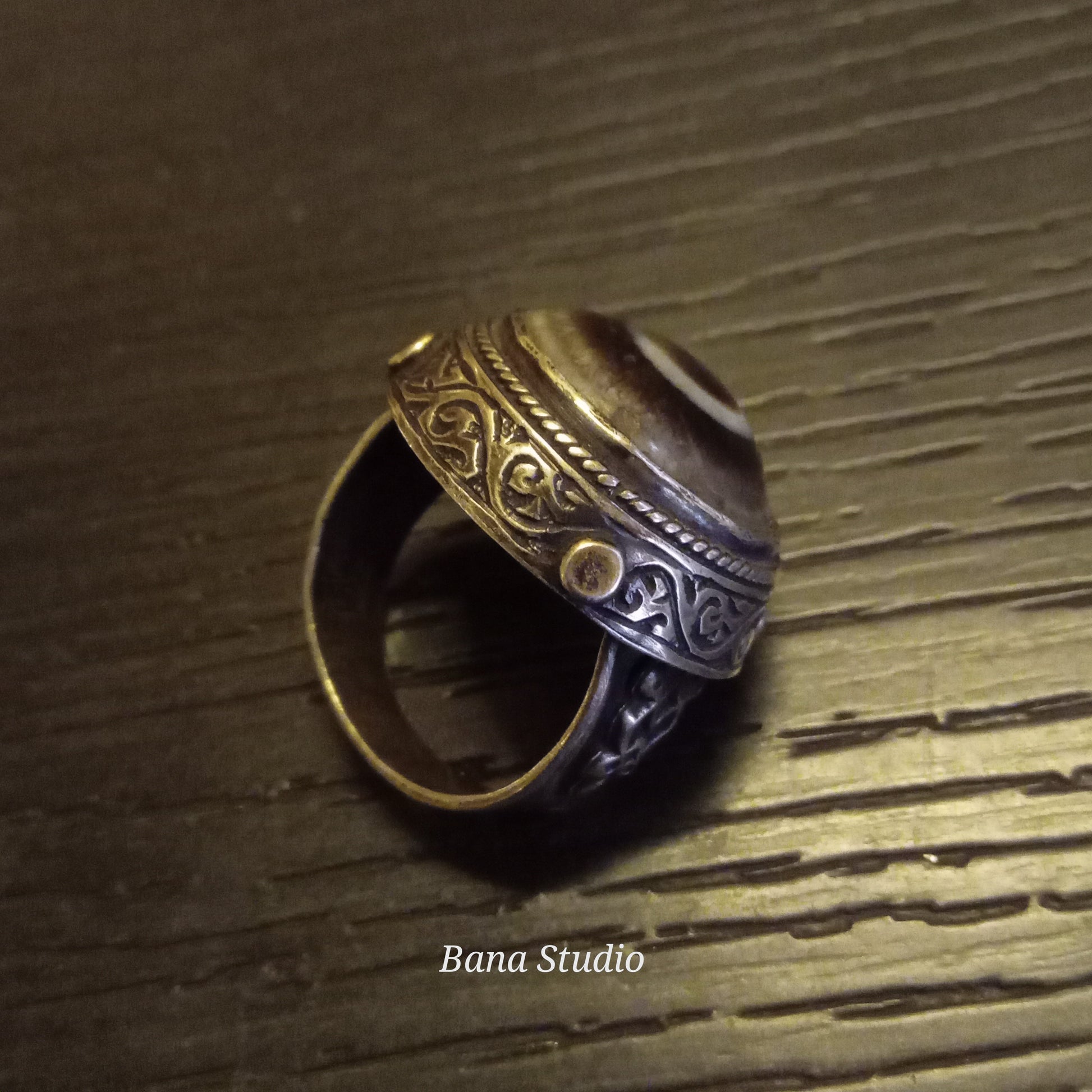 Tribal Ring Bana Studio