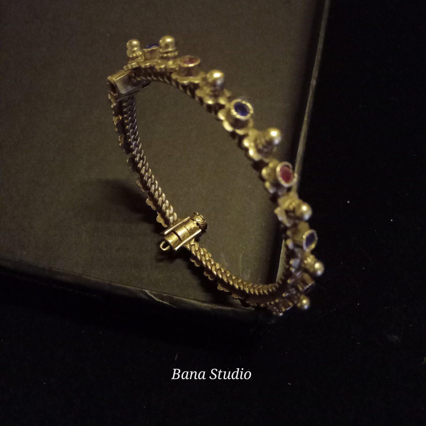 Tribal Bracelet Bana Studio