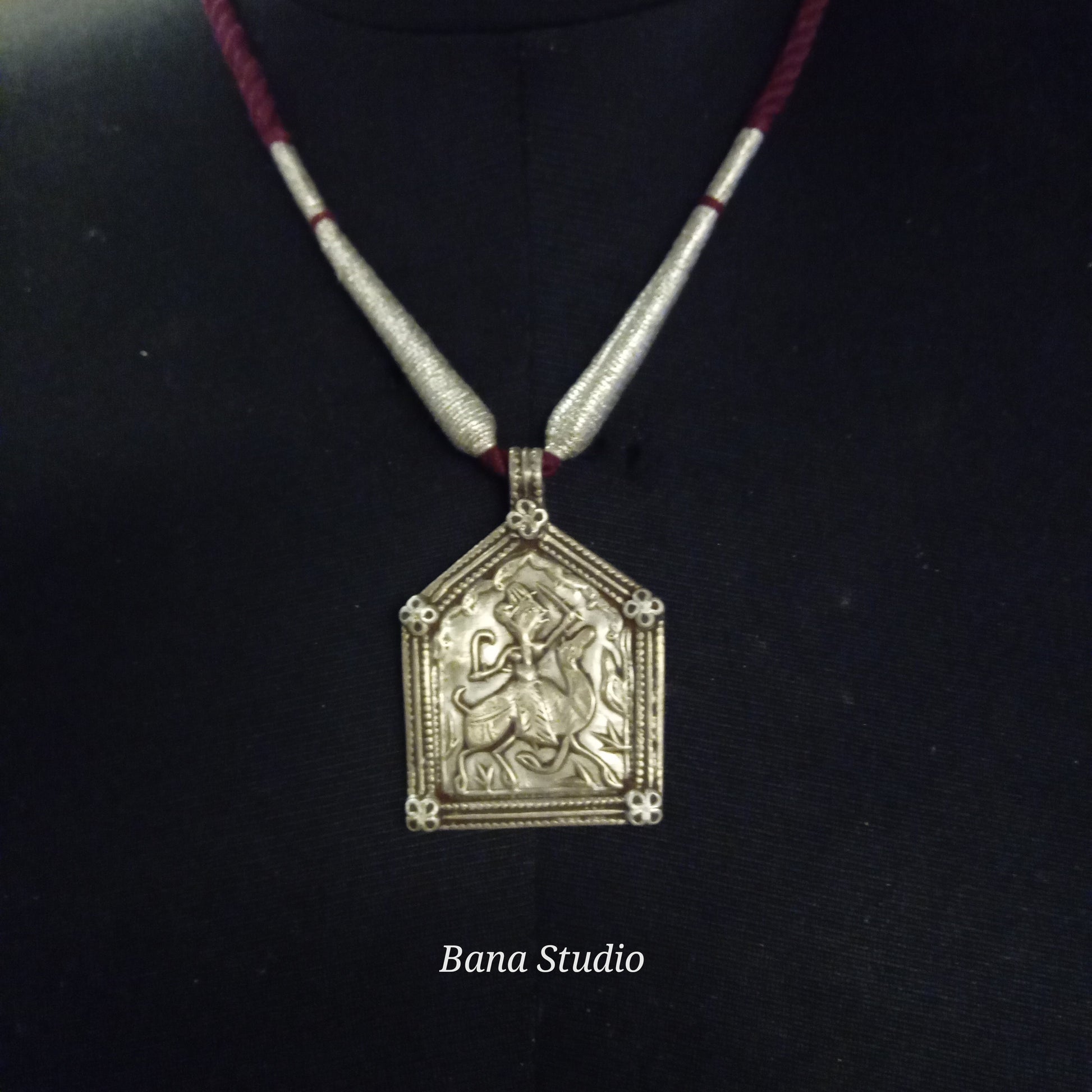 Tribal Sil Pendant Bana Studio