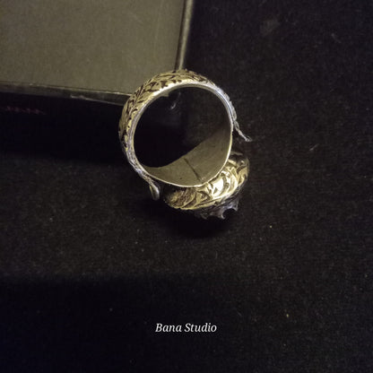 Exclusive Ring