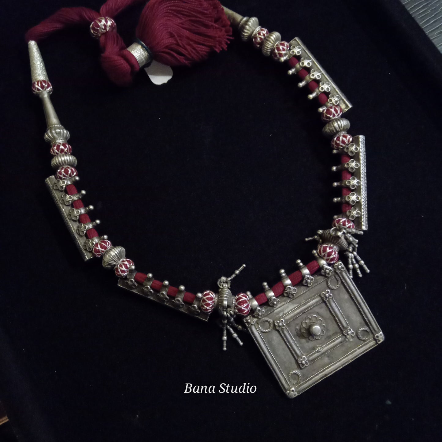 Raj Folk Necklace