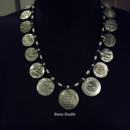 Patadi Necklace