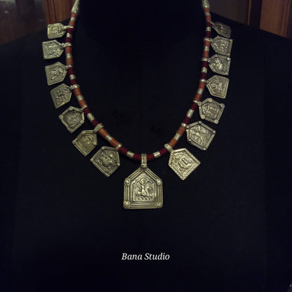 Patadi Necklace