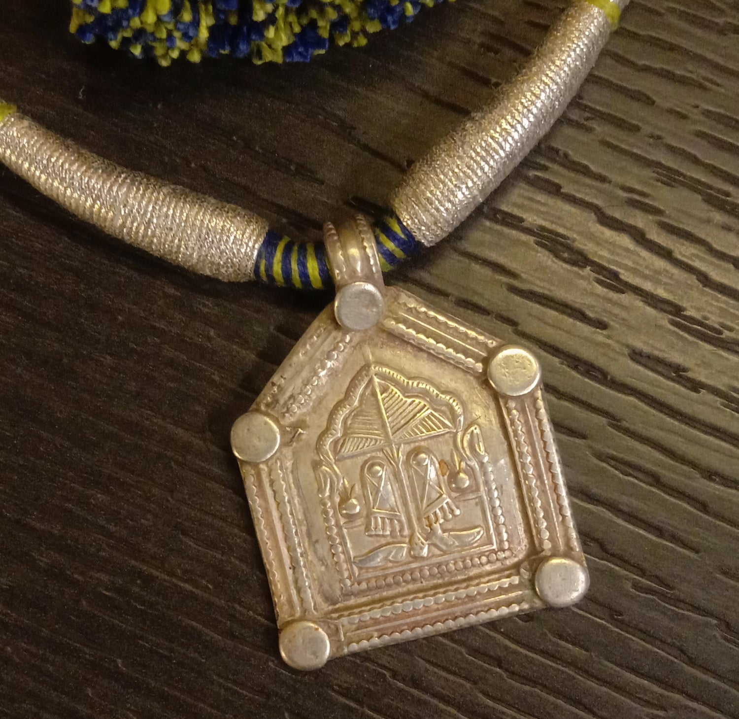 Tribal Pendant Bana Studio